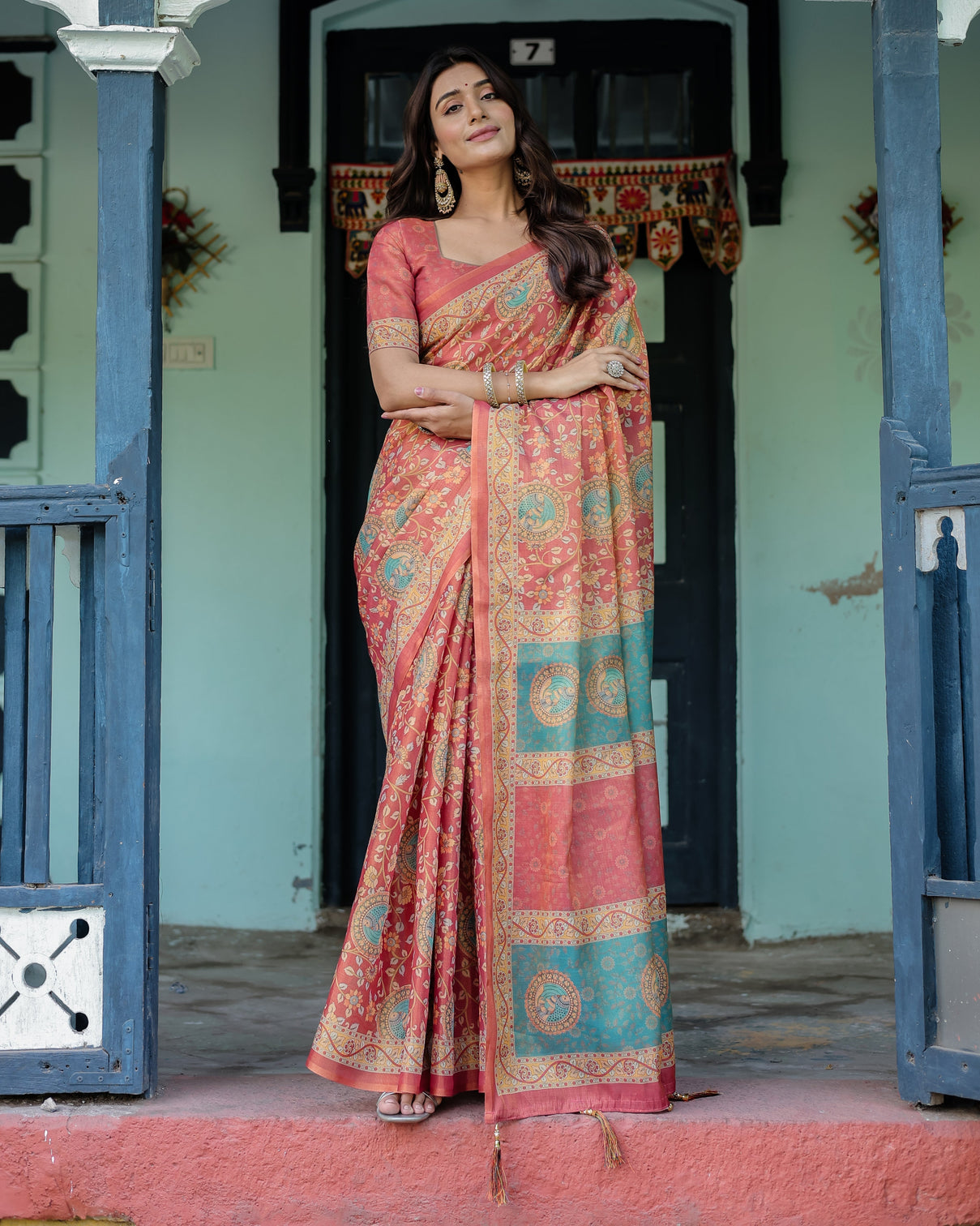 Terracotta red handloom cotton saree with floral vine print dual toned royal motif pallu