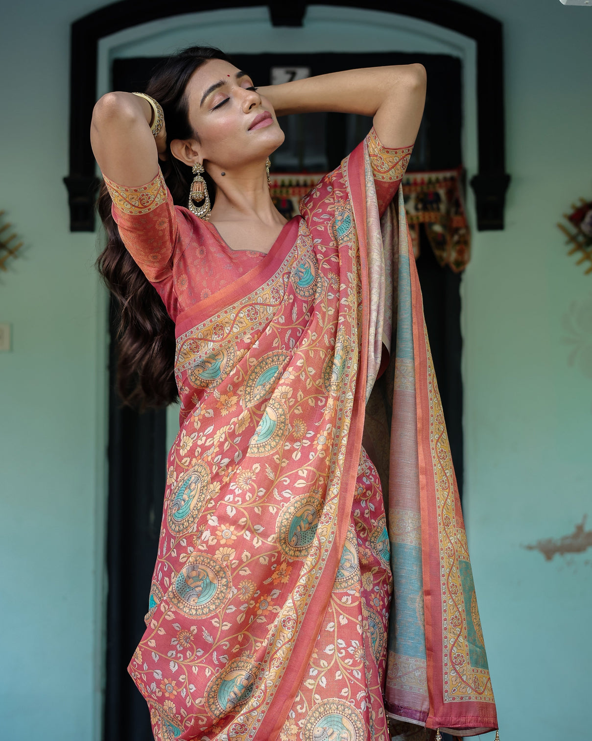 Terracotta red handloom cotton saree with floral vine print dual toned royal motif pallu