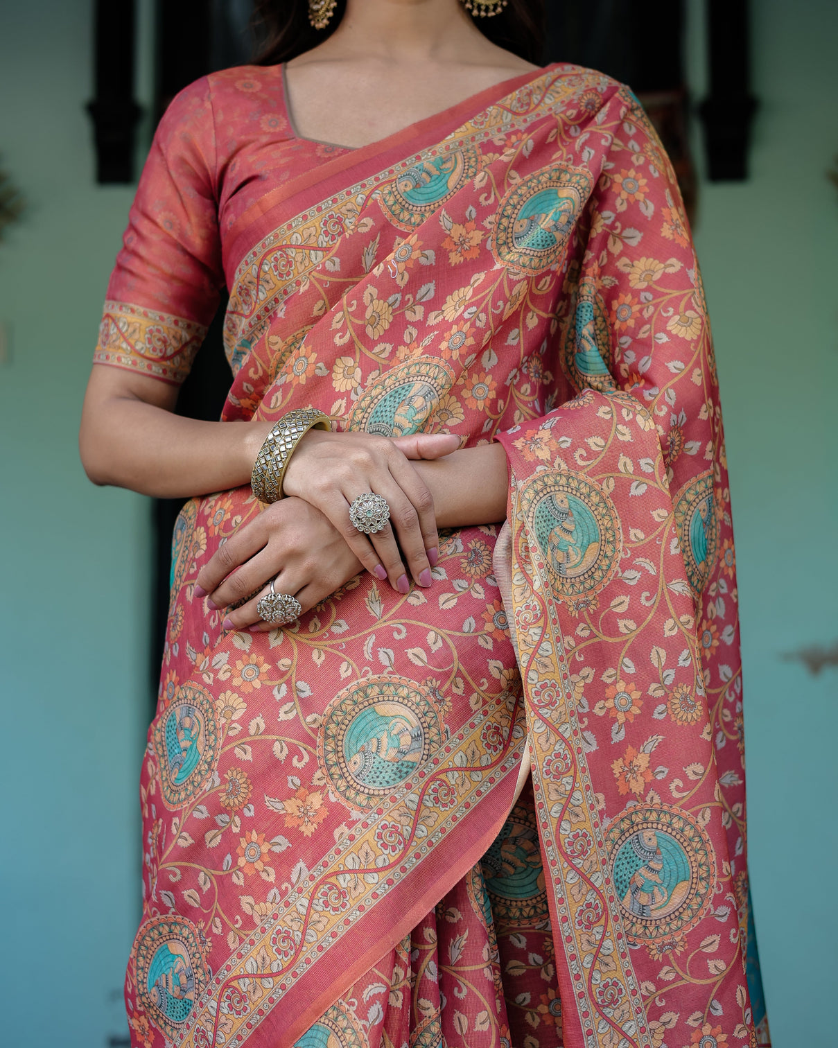Terracotta red handloom cotton saree with floral vine print dual toned royal motif pallu