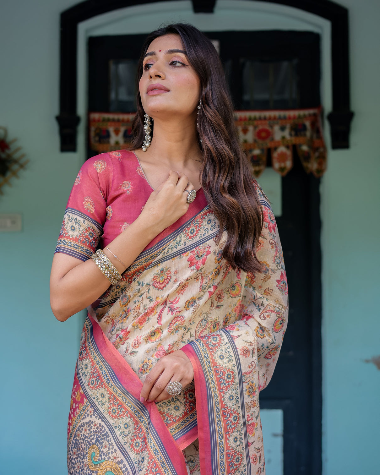 Ivory pink handloom cotton saree with floral print traditional peacock arch pallu