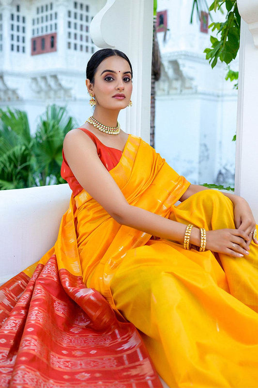 Yellow Silk Blend Saree With Blouse Piece Yellow