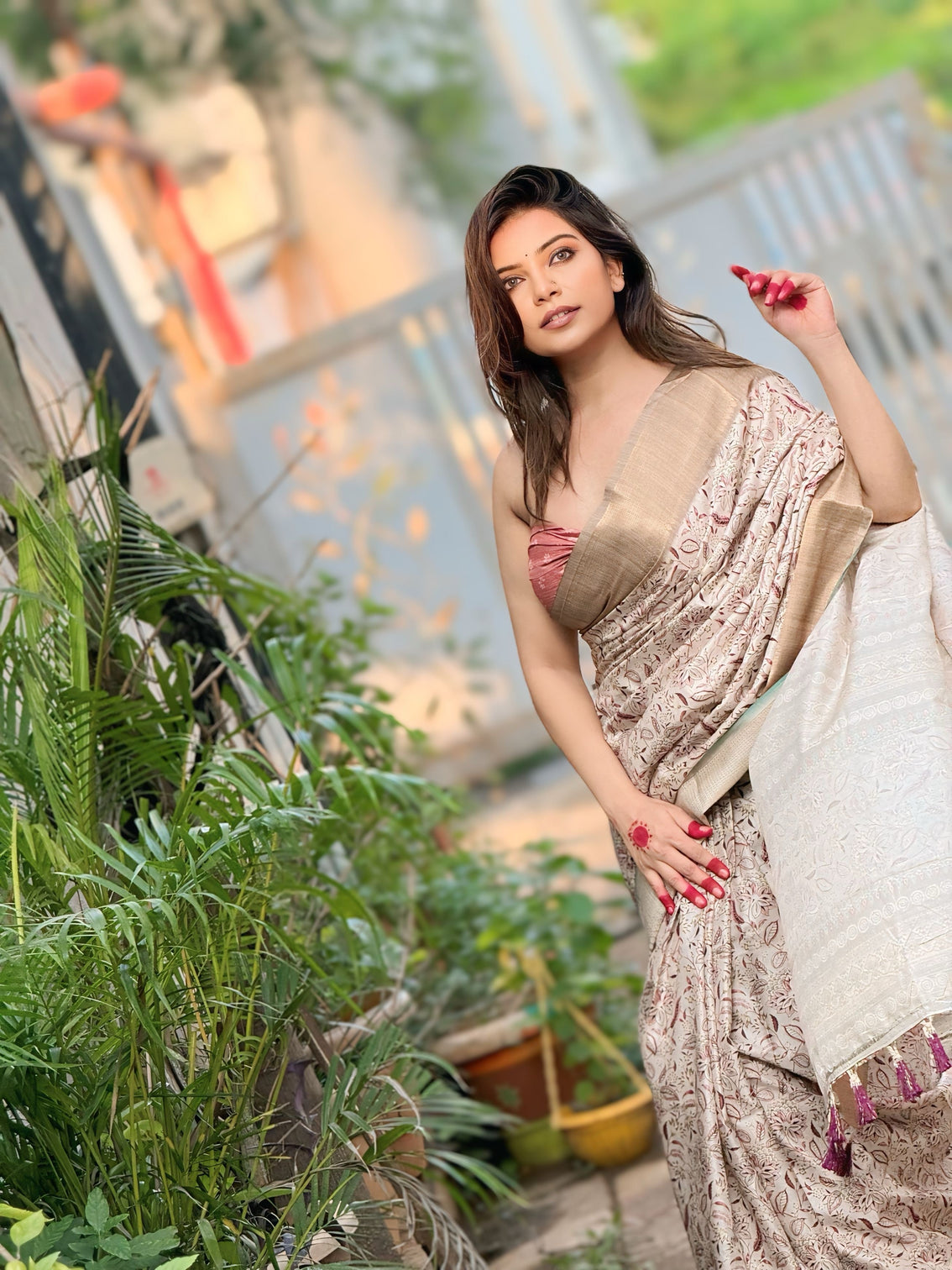 Mehendi assam silk floral printed saree with zari woven border