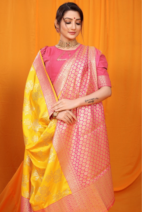 Snappy Yellow Kanjivaram Silk With Alluring Blouse Piece