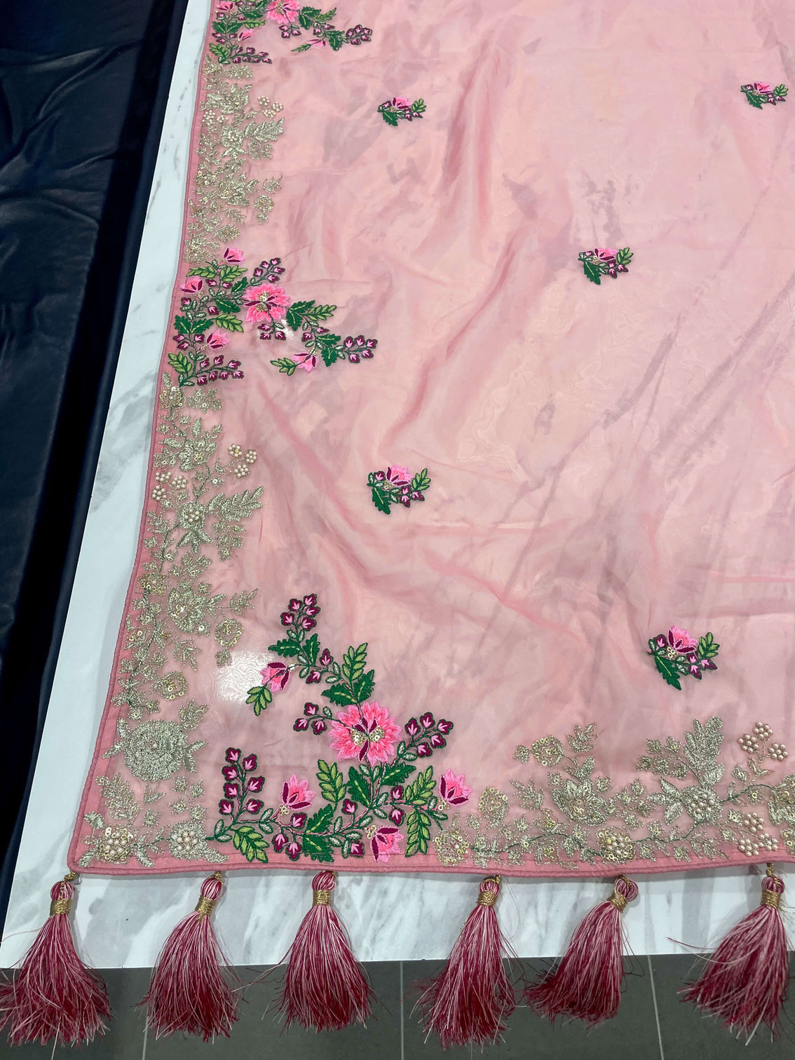 Pink Saree In Organza Silk With Resham And Zari Work