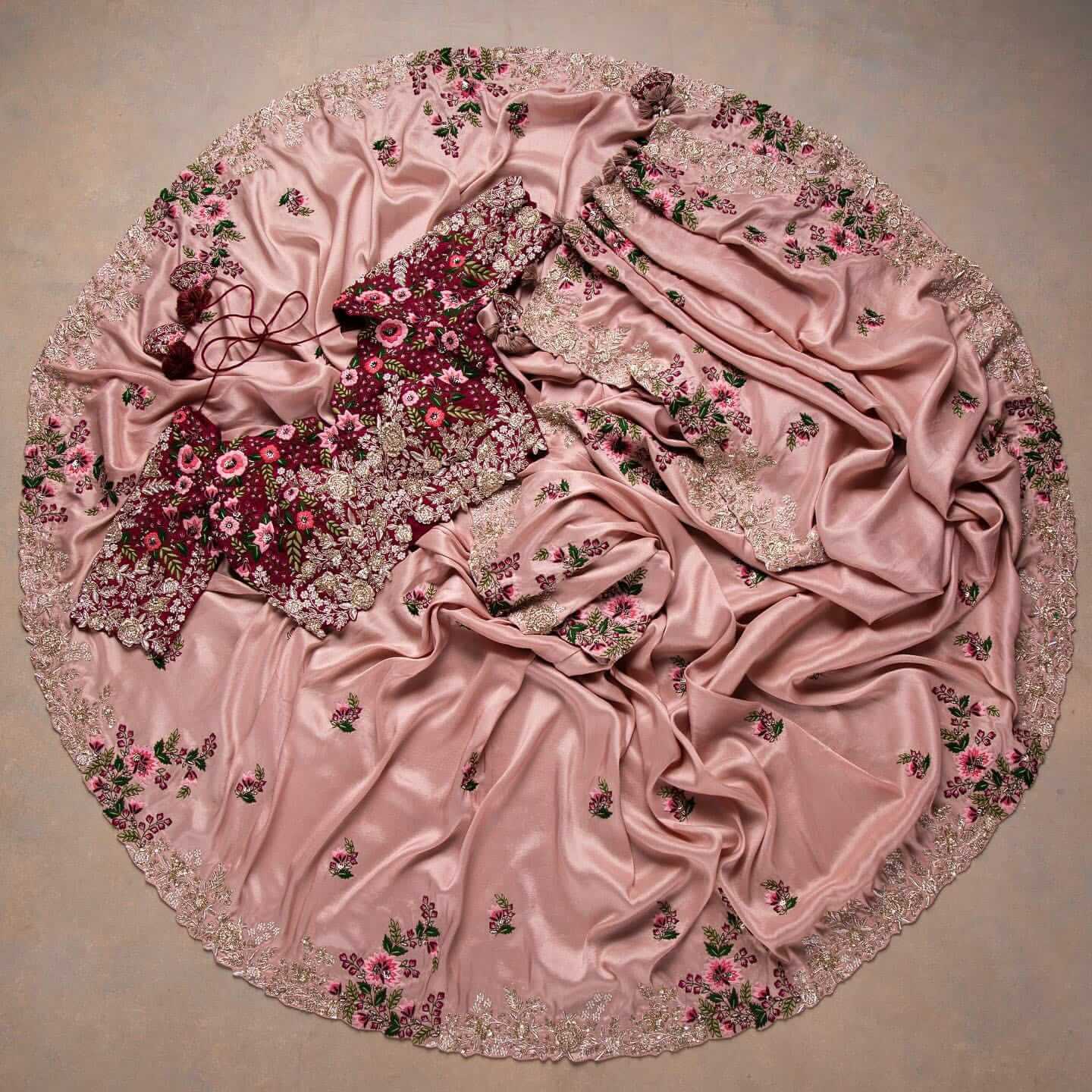 Pink Saree In Organza Silk With Resham And Zari Work