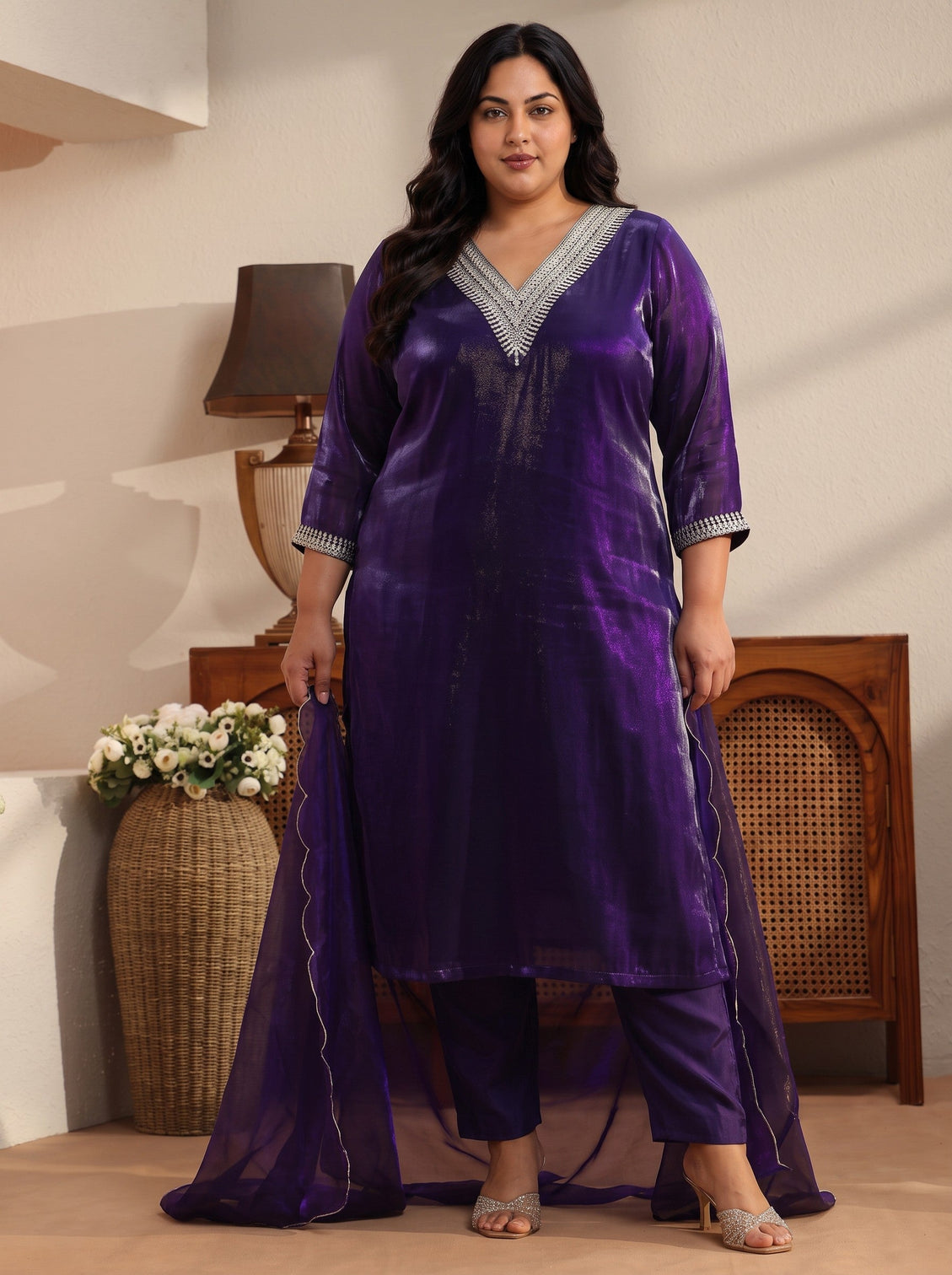 Plus Size Purple Yoke Design Tissue Straight Suit Set