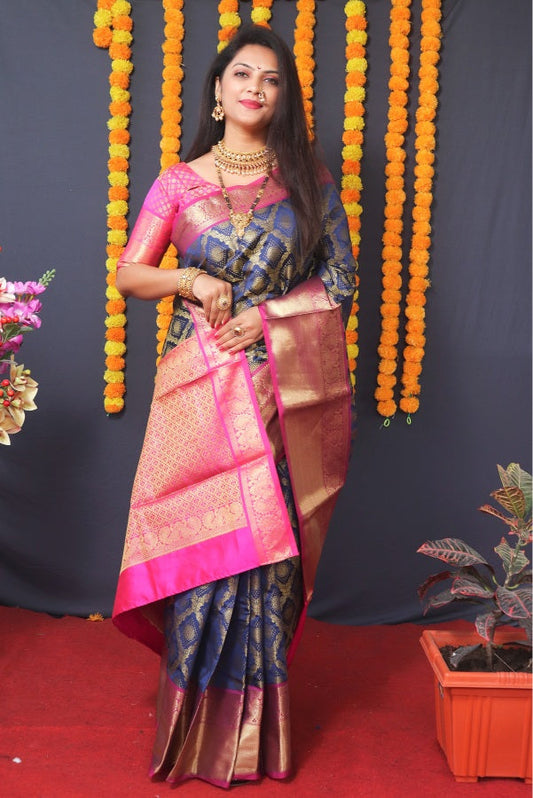 Glowing Navy Blue Kanjivaram Silk With Extraordinary Blouse Piece
