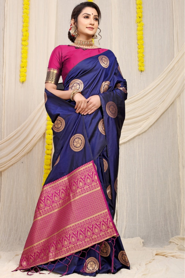 Gorgeous Navy Blue Kanjivaram Silk Saree and Angelic Blouse Piece