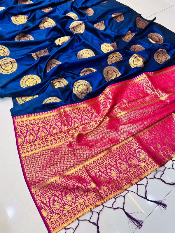 Gorgeous Navy Blue Kanjivaram Silk Saree and Angelic Blouse Piece