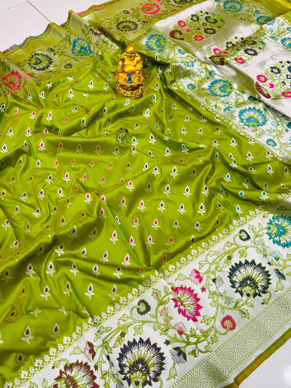 Adorning Green Banarasi Silk Saree With Scintilla Blouse Piece