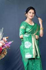 Smashing Green Linen Silk Saree With Super Mesmerising Blouse Piece