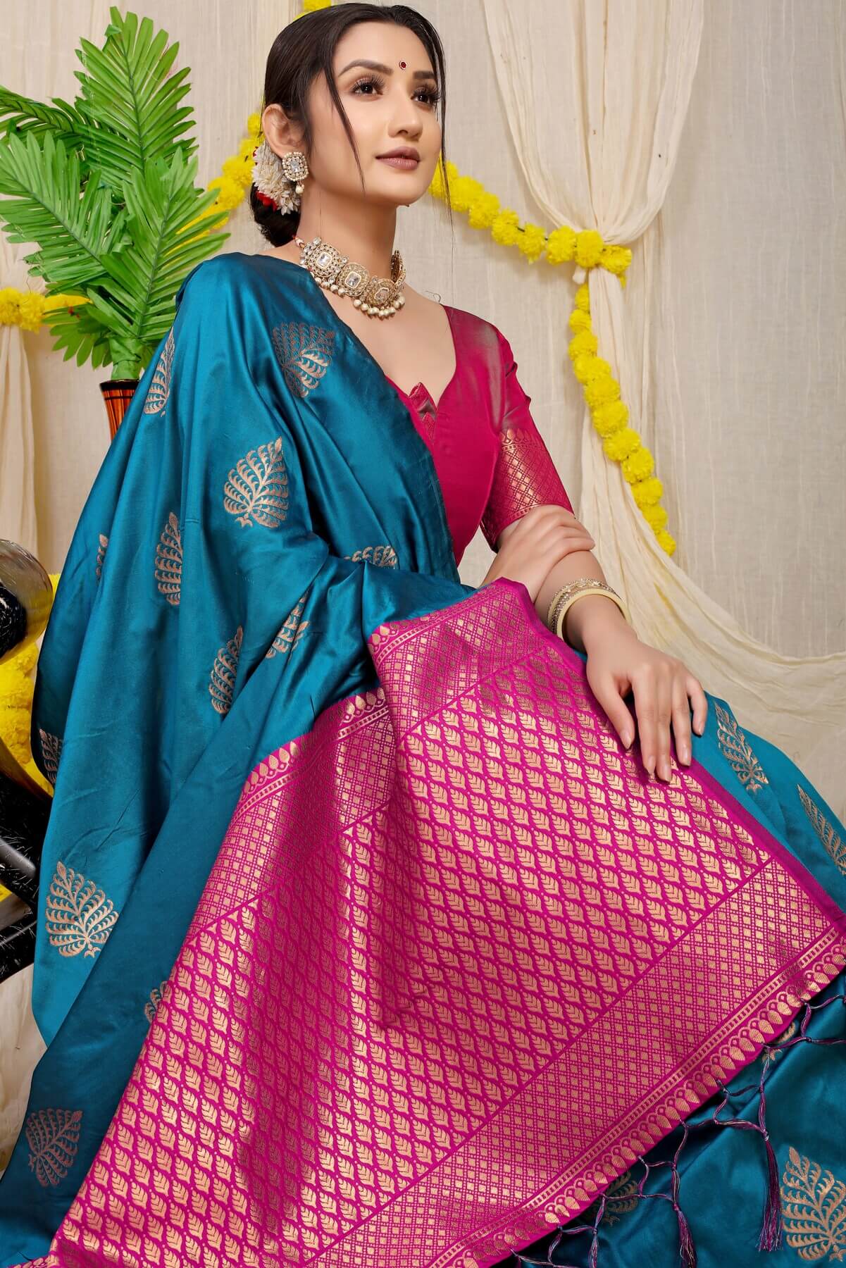 Excellent Teal Blue Soft Banarasi Silk Saree With Lissome Blouse Piece