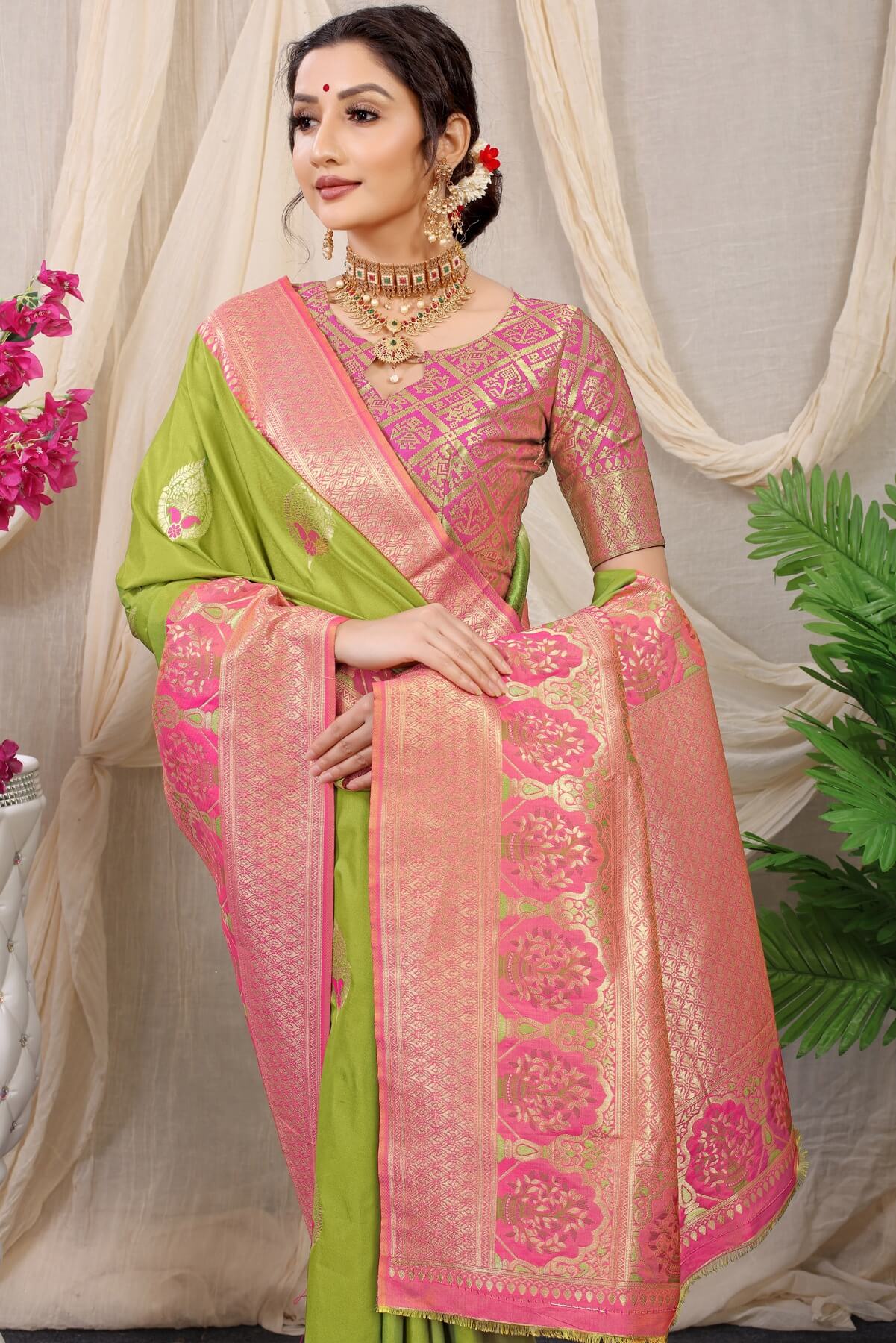 Lagniappe Mehndi Kanjivaram Silk With Sizzling Blouse Piece