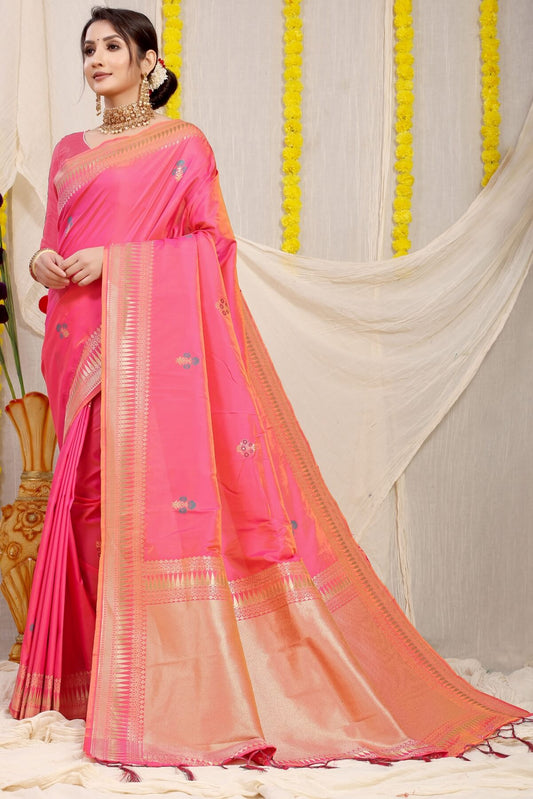 Gorgeous Pink Banarasi Silk Saree With Magnetic Blouse Piece