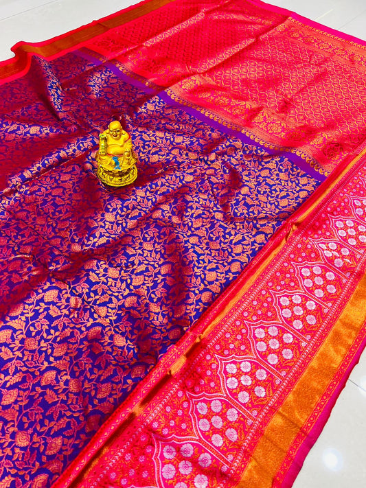 Evocative Royal Blue Kanjivaram Silk Saree With Staggering Blouse Piece