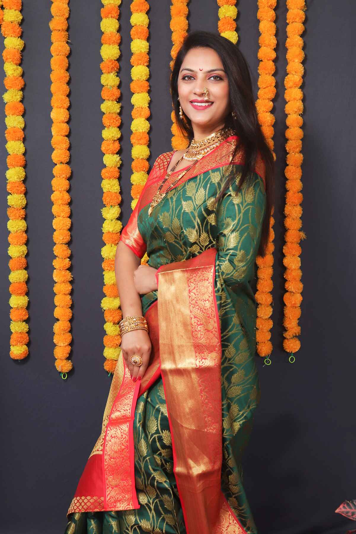 Opulent Green Kanjivaram Silk With Redolent Blouse Piece