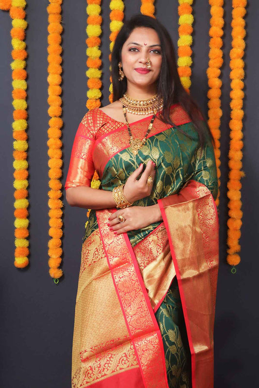 Opulent Green Kanjivaram Silk With Redolent Blouse Piece