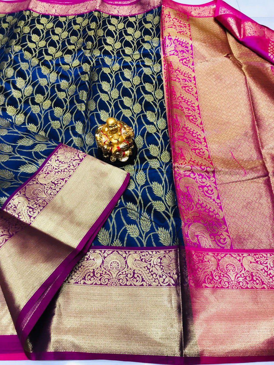 Radiant Navy Blue Kanjivaram Silk With Redolent Blouse Piece