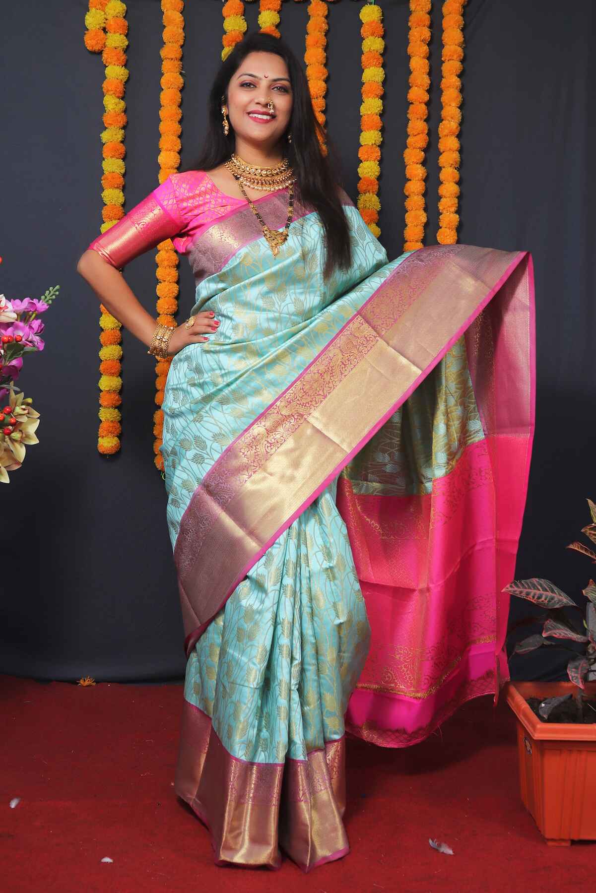 Prominent Sky Kanjivaram Silk With Redolent Blouse Piece