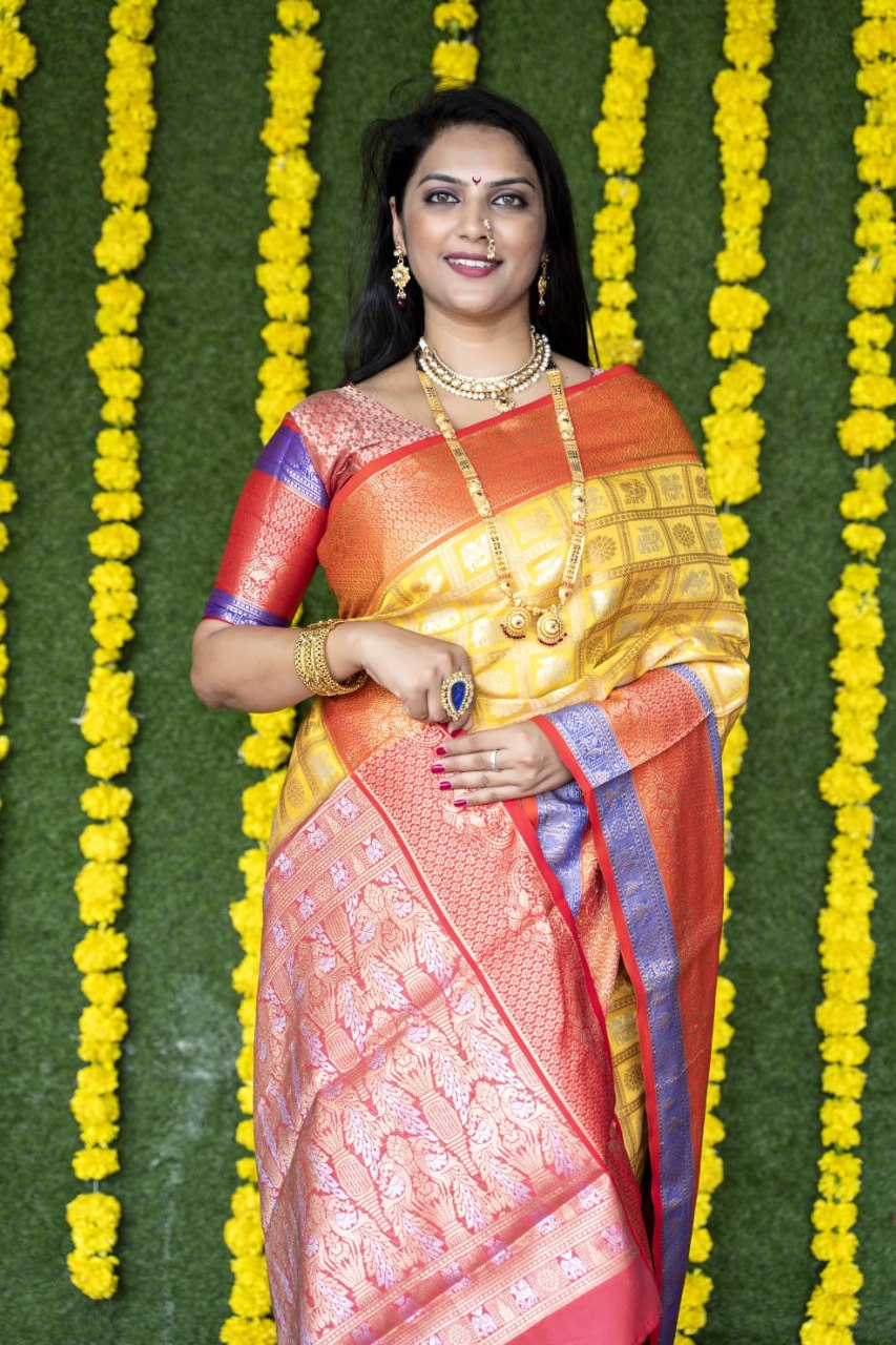 Quintessential Yellow Kanjivaram Silk With Super Deserving Blouse Piece