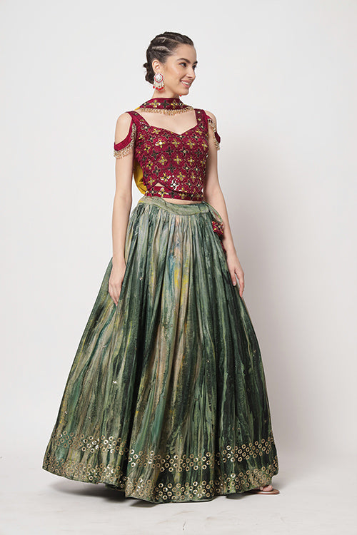 Printed Style Contrast Color Wholesale Rate Lehenga Choli Collection