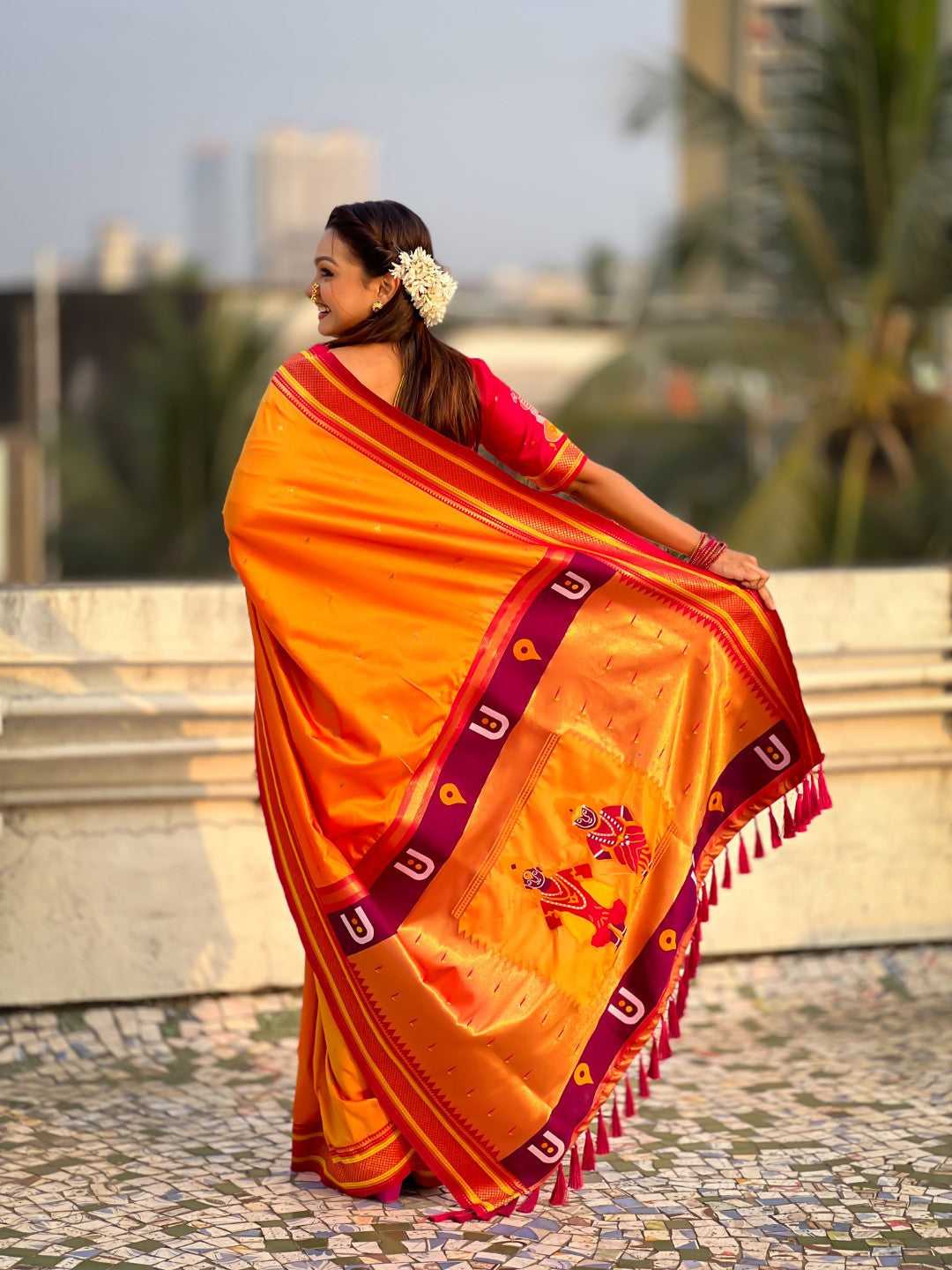 Top Trending Vitthala Contrast Paithani Saree Rakhumai Soft Silk Traditional Design