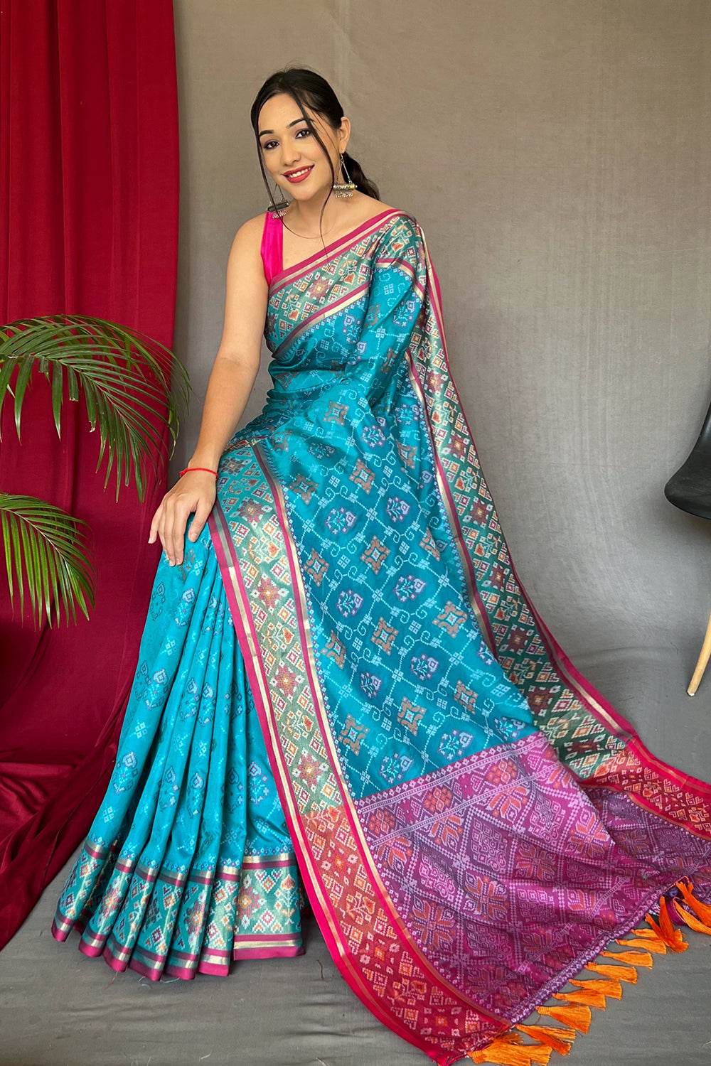 Cyaan Blue Patola Saree