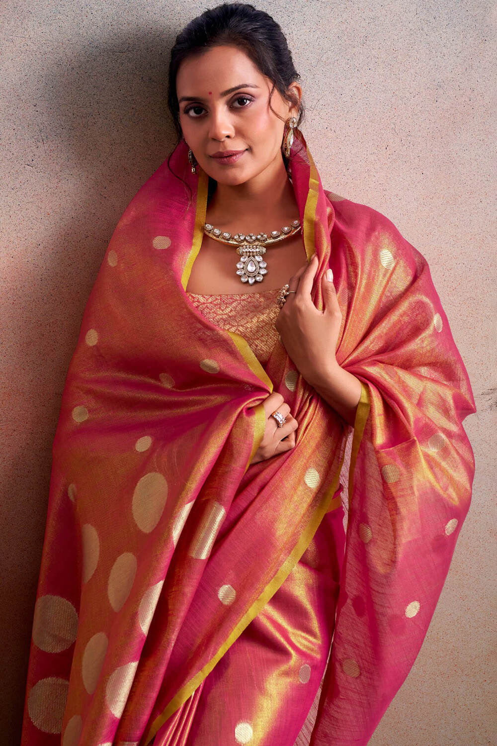 Ornate Pink Banarasi Tissue Silk Saree With Imaginative Blouse Piece