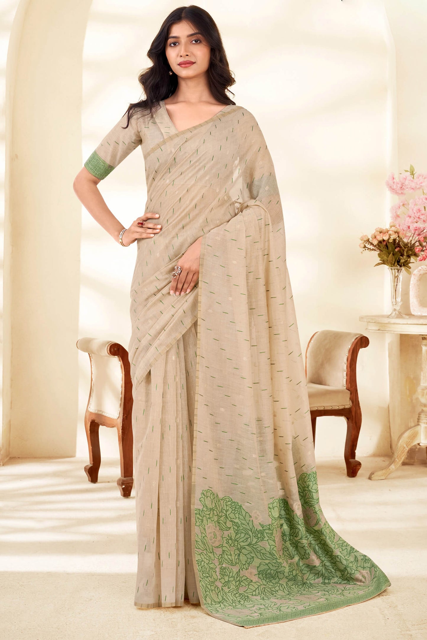 Resonant Beige Pure Munga Cotton Saree With Seraglio Blouse Piece