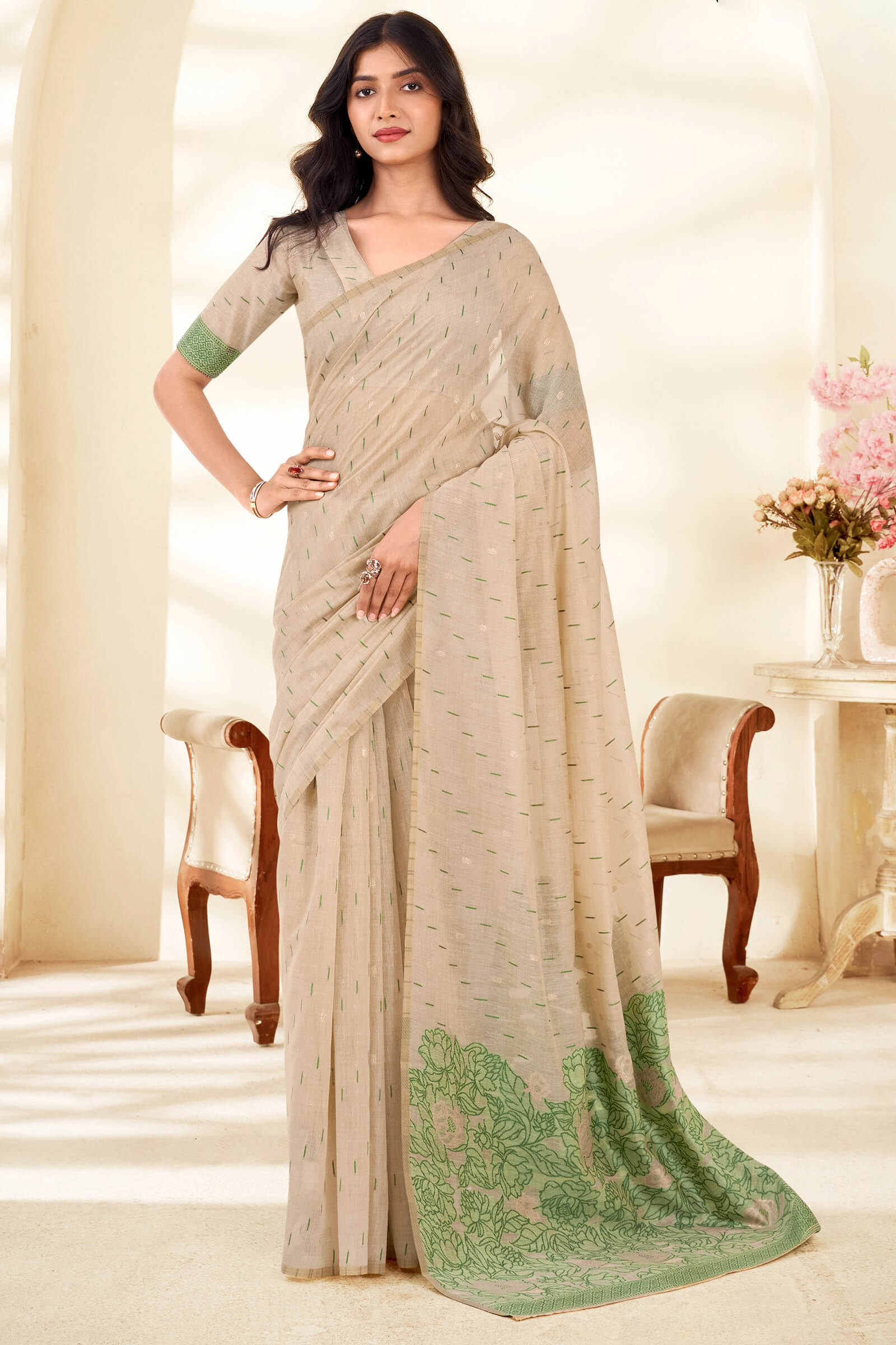 Resonant Beige Pure Munga Cotton Saree With Seraglio Blouse Piece