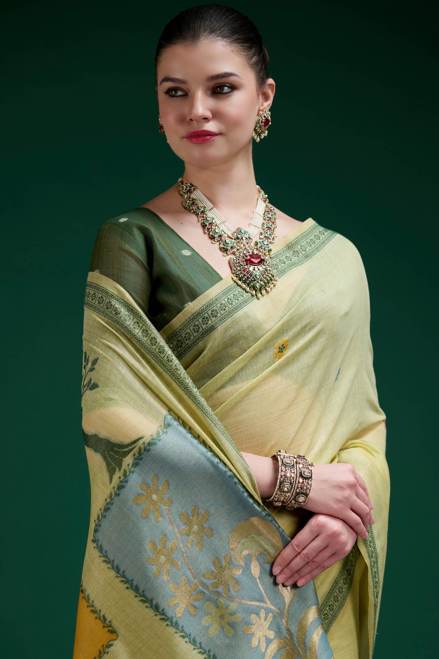 Inimitable Lemon Jamdani Cotton Silk Saree With Symmetrical Blouse Piece