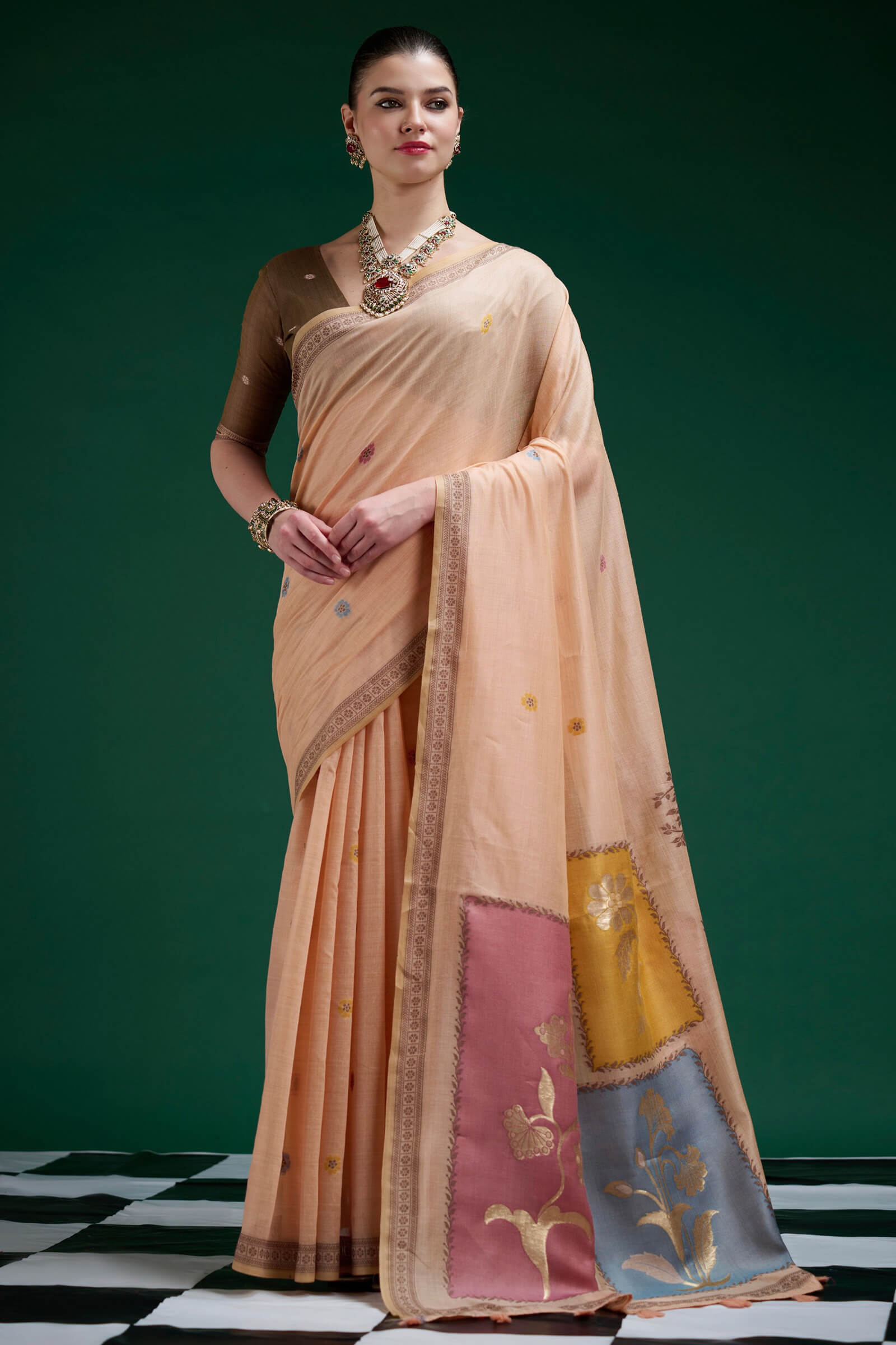 Felicitous Peach Jamdani Cotton Silk Saree With Glamorous Blouse Piece