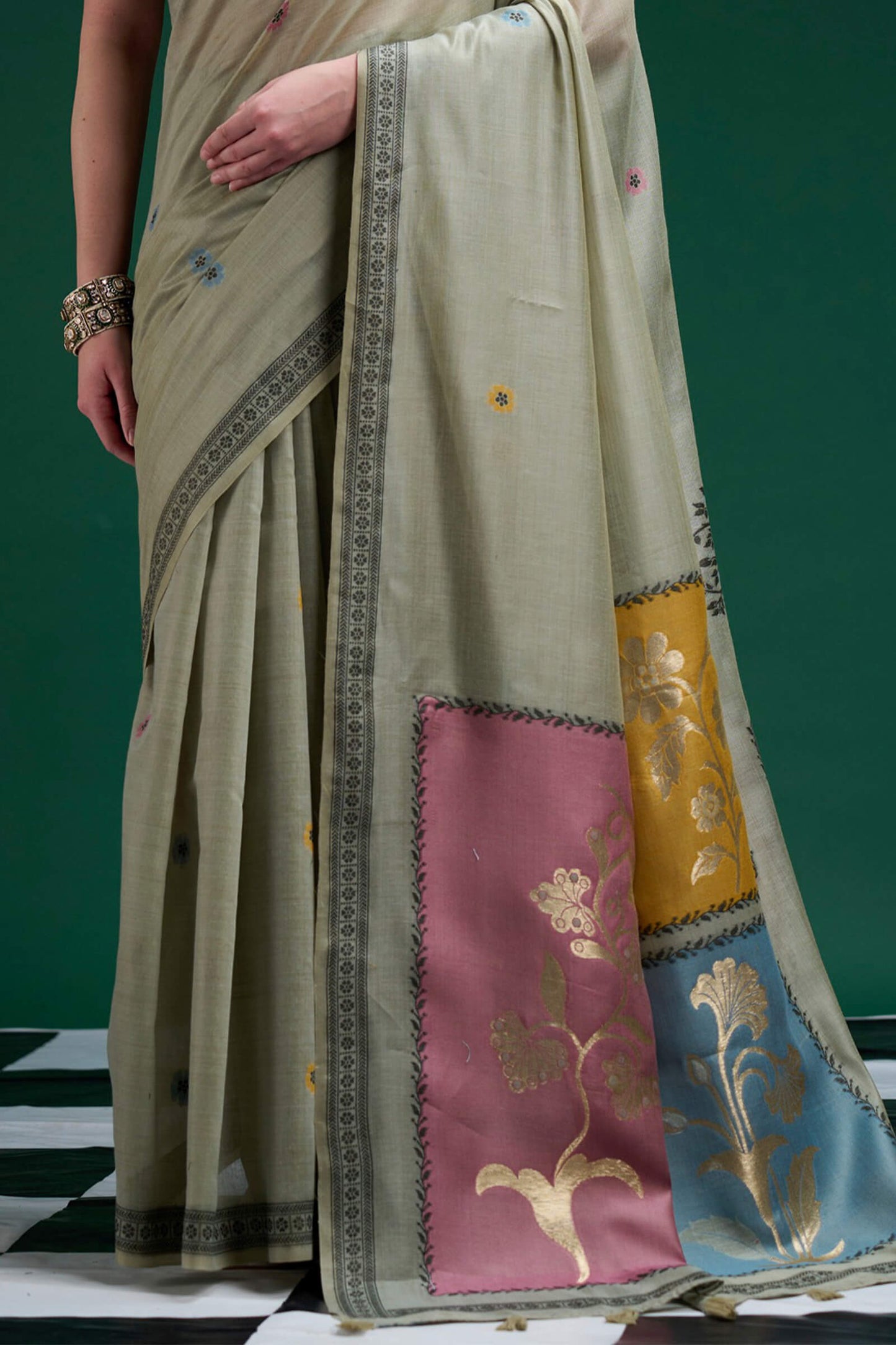 Amazing Pista Jamdani Cotton Silk Saree With Beguiling Blouse Piece