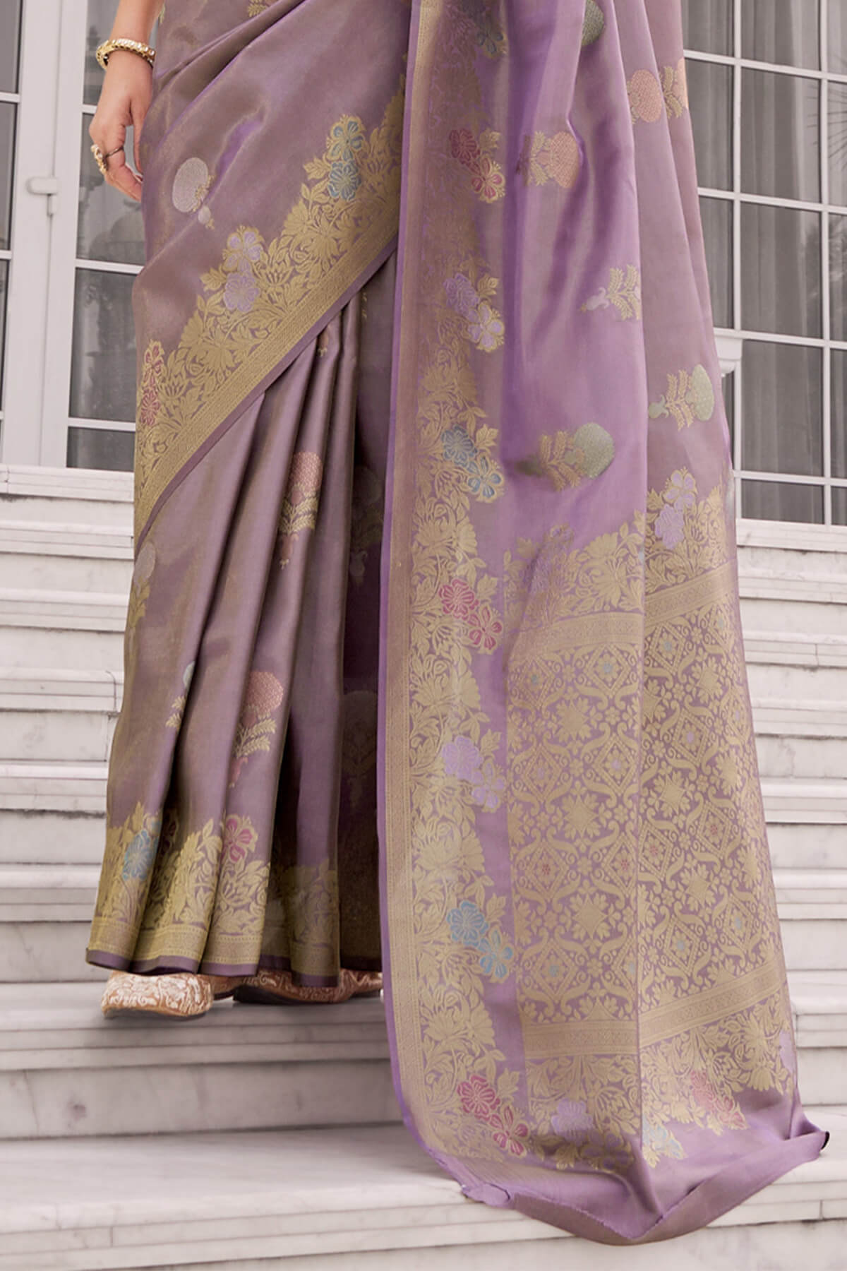 Adorable Lavender Banarasi Tissue Silk Saree With Delightful Blouse Piece