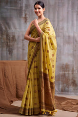 Evanescent Yellow Cotton Silk Saree With Proficient Blouse Piece