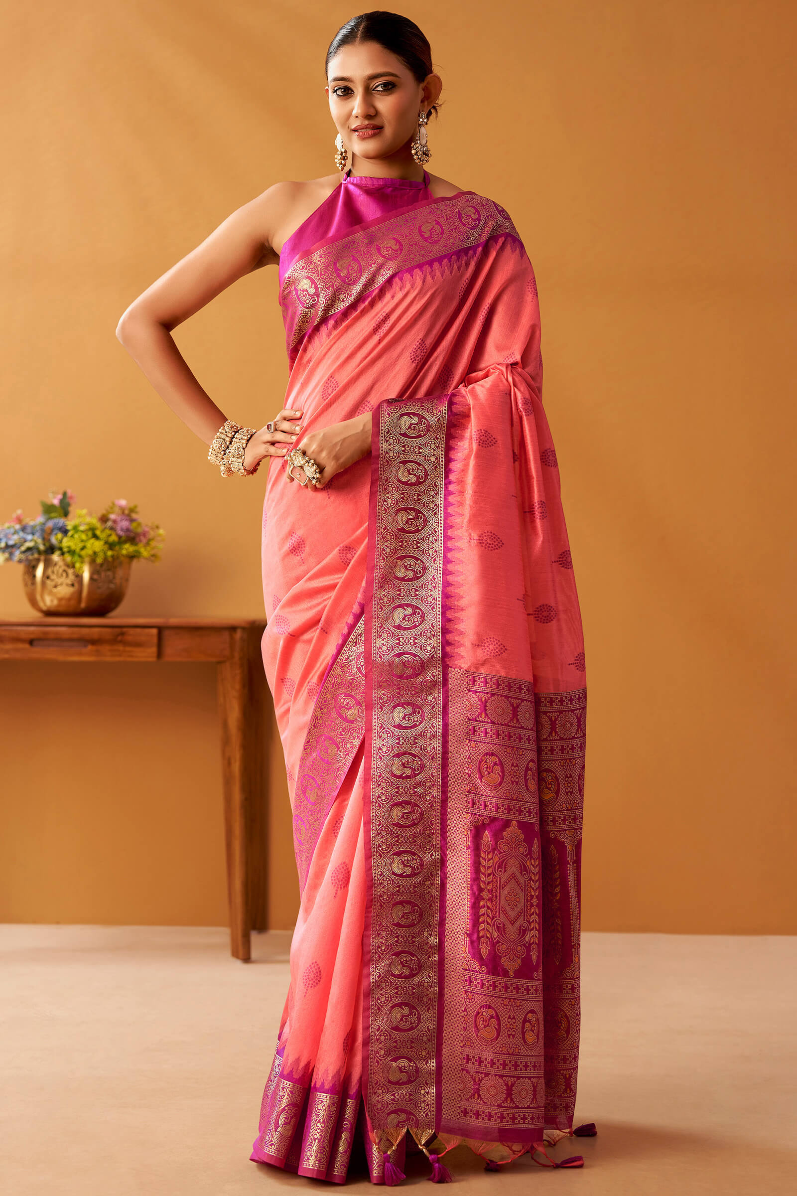 Dulcet Pink Pure Zari Weaving Banarasi Silk Saree With Quixotic Blouse Piece