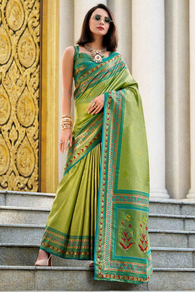 Aplomb Green Paithani Silk Saree With Excellent Blouse Piece