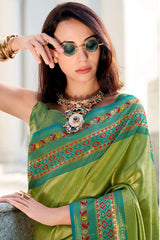 Aplomb Green Paithani Silk Saree With Excellent Blouse Piece