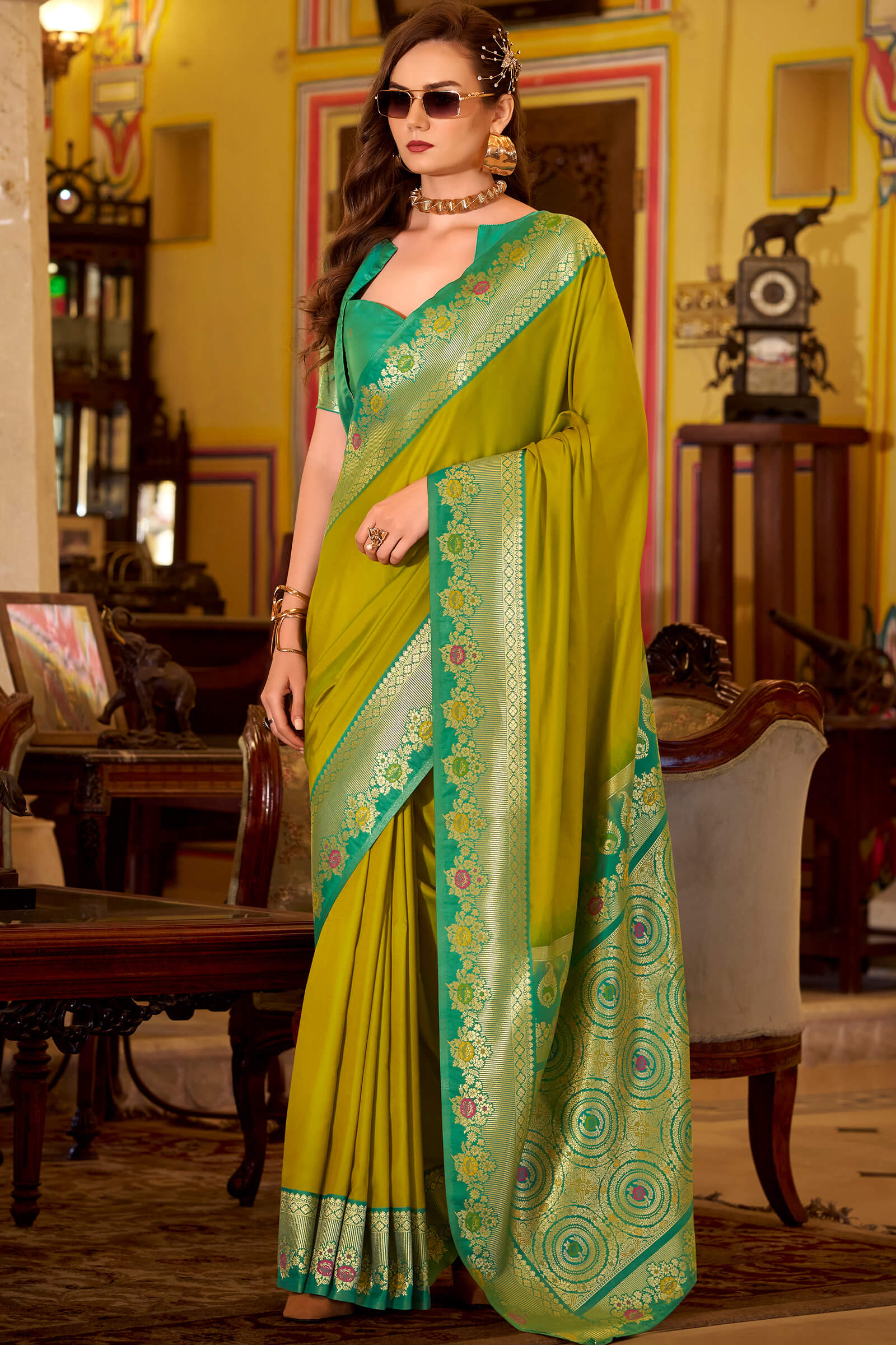 Delectable Mustard Pure Zari Weaving Banarasi Silk Saree With Desuetude Blouse Piece