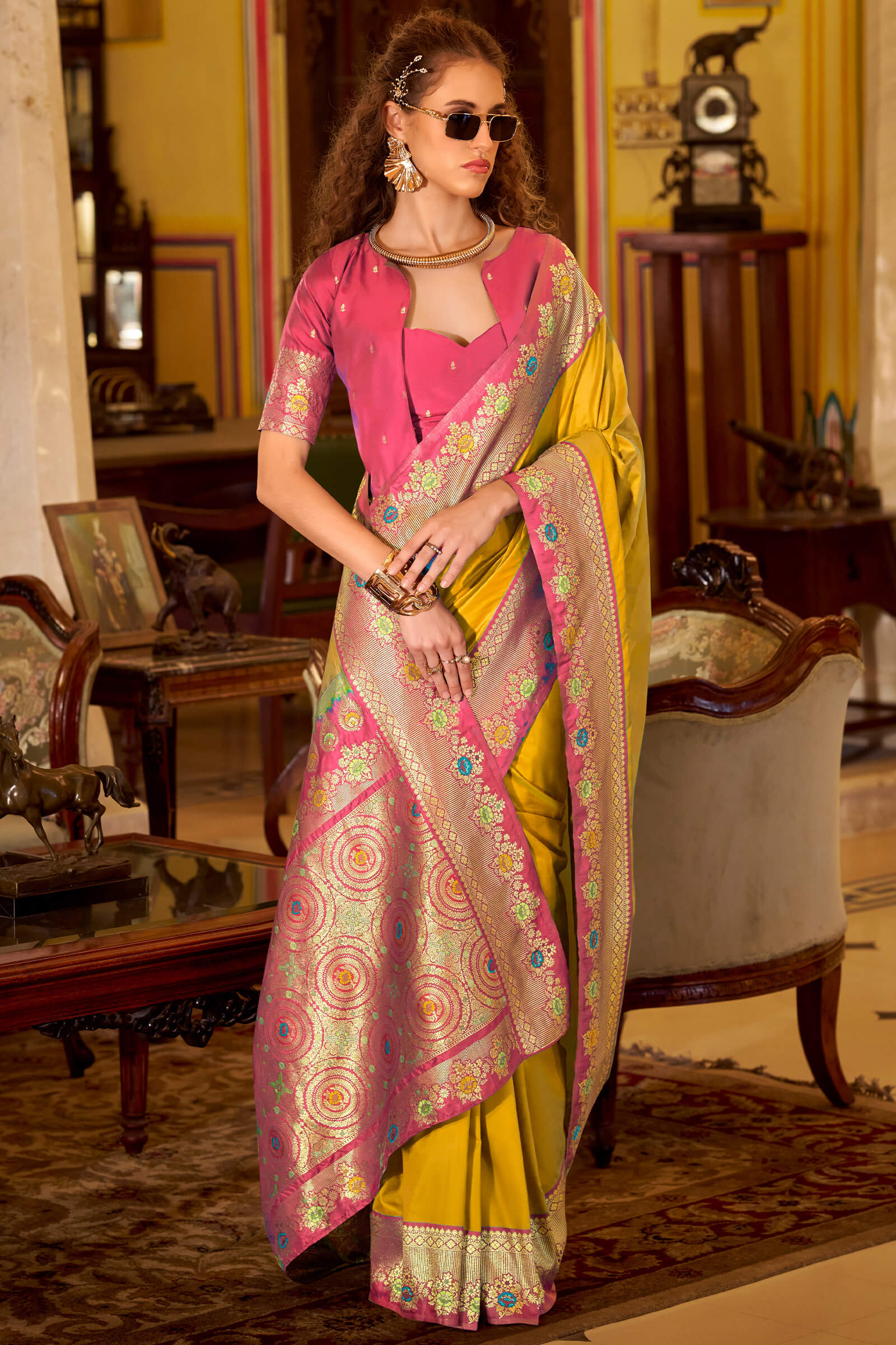 Fantabulous Yellow Pure Zari Weaving Banarasi Silk Saree With Lissome Blouse Piece