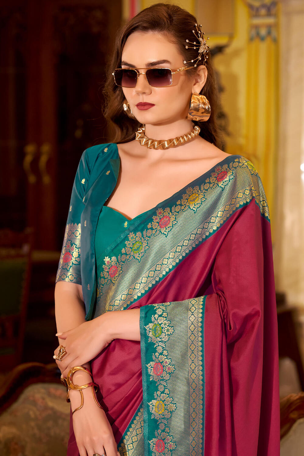 Ethnic Maroon Pure Zari Weaving Banarasi Silk Saree With Scintilla Blouse Piece