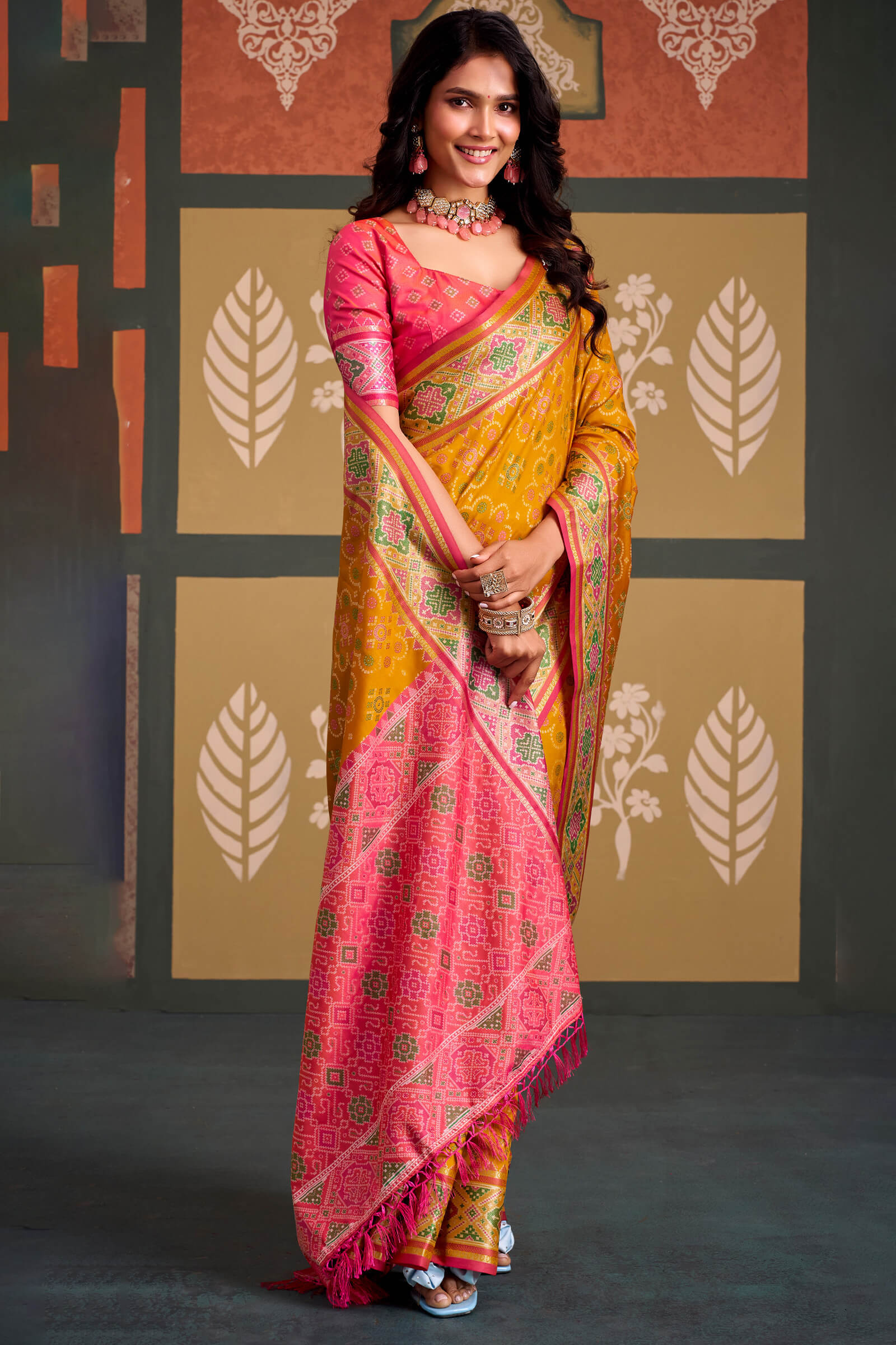 Unique Yellow Patola Silk Saree with Beauteous Blouse Piece