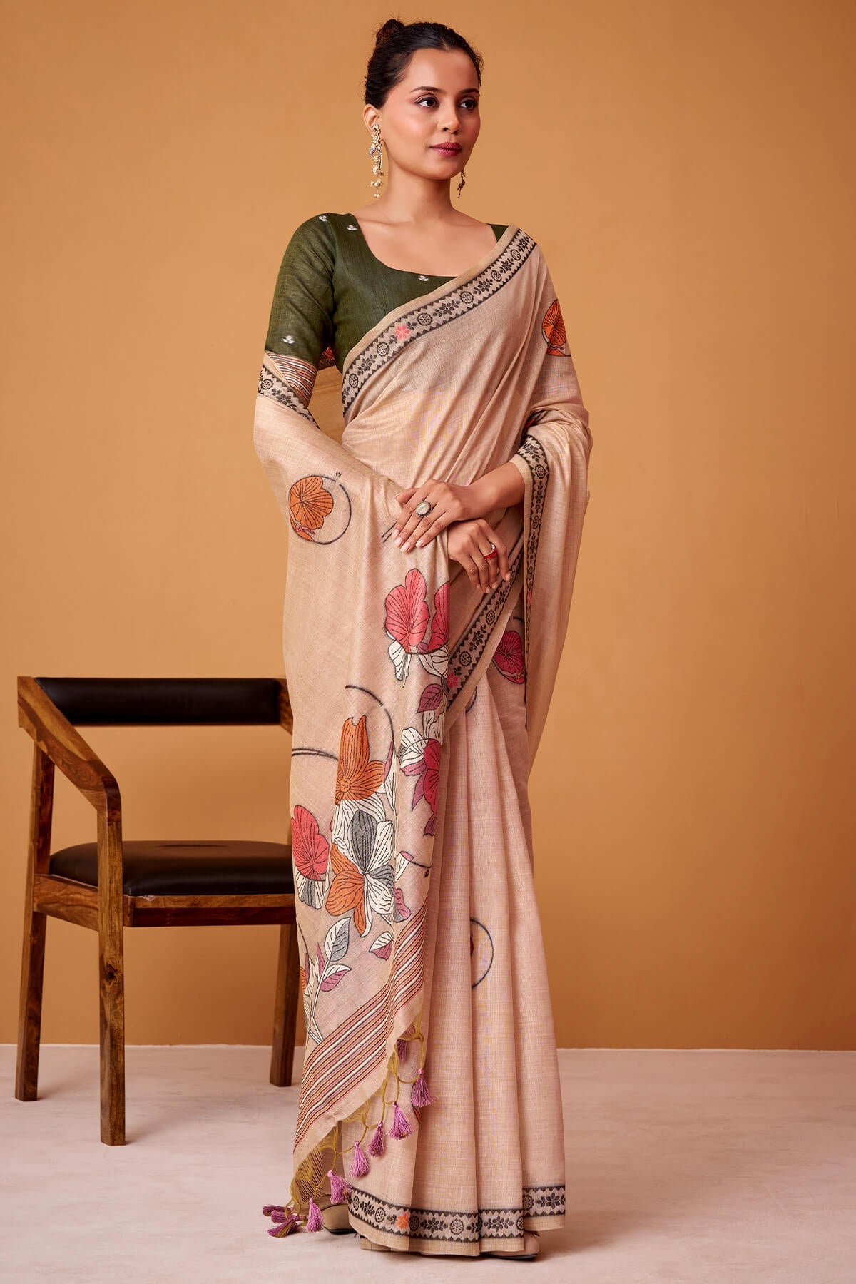Elegant Peach Jamdani Cotton Silk Saree With Imbrication Blouse Piece
