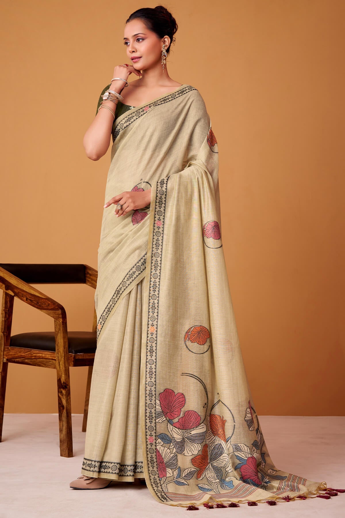 Piquant Beige Jamdani Cotton Silk Saree With Surpassing Blouse Piece