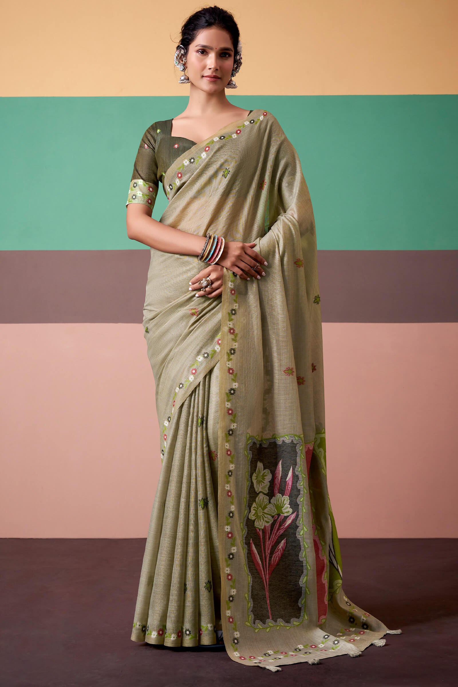 Admirable Green Pure Munga Cotton Saree With Dissemble Blouse Piece