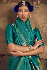 Incomparable Rama Banarasi Handloom Silk Saree With Flameboyant Blouse Piece