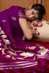 Skinny Purple Pure Munga Cotton Silk Saree With Sempiternal Blouse Piece