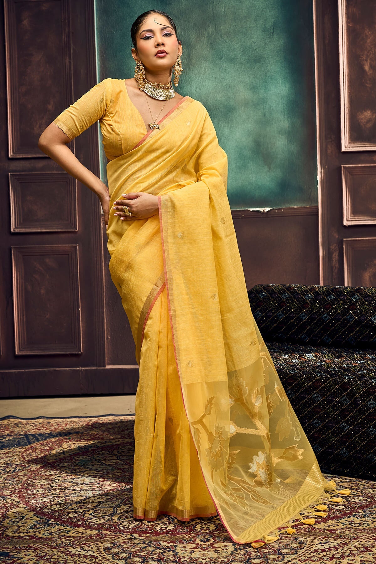 Scrumptious Yellow Pure Munga Cotton Silk Saree With Twirling Blouse Piece