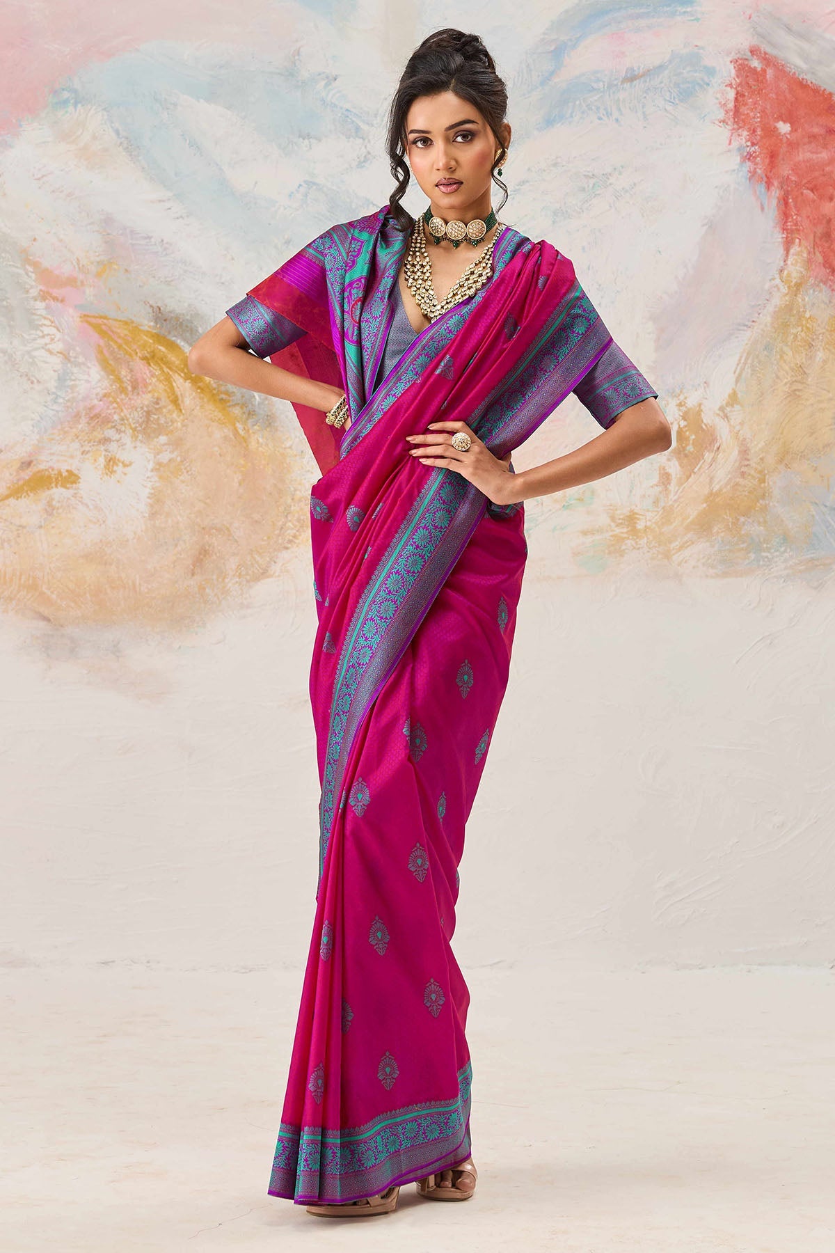 Denouement Dark pink Kanjivaram Silk Saree With Engrossing Blouse Piece