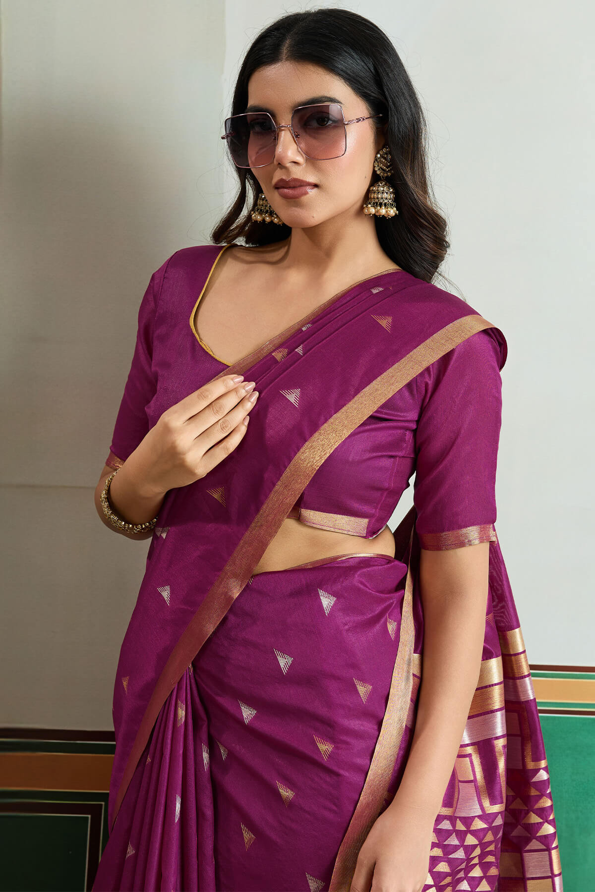 Gratifying Purple Pure Zari Weaving Banarasi Tussar Silk Saree With Allure Blouse Piece